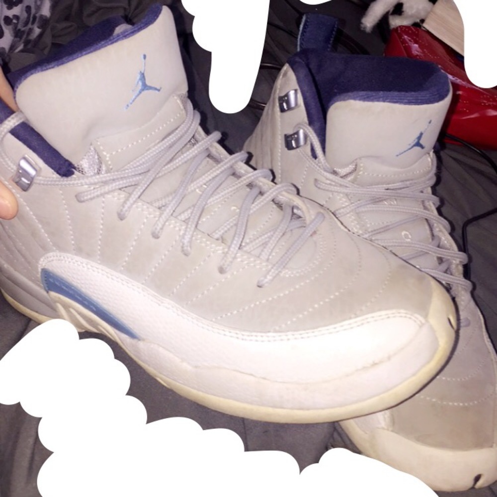 Jordan 12’s wolf grey.